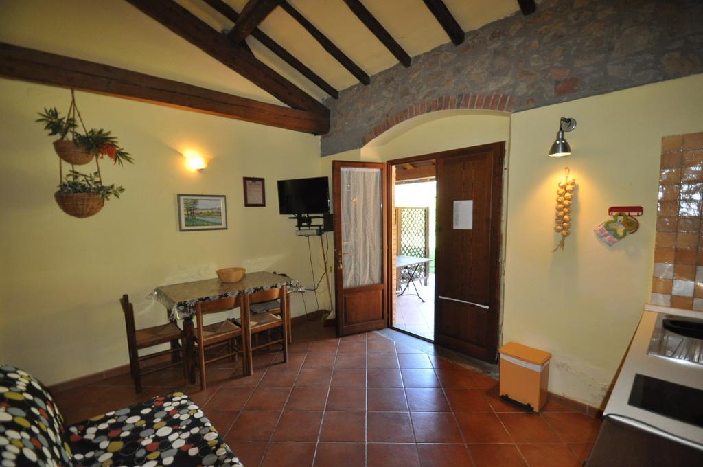 スカルリーノ Agriturismo Il Cerrosugheroヴィラ 部屋 写真