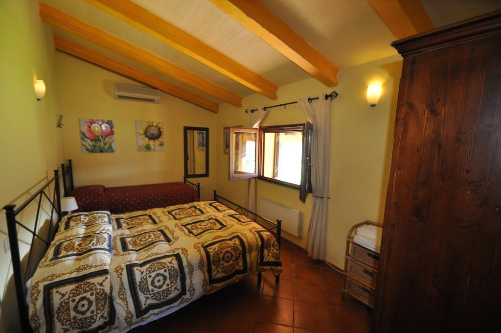スカルリーノ Agriturismo Il Cerrosugheroヴィラ 部屋 写真